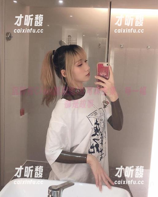 Cien恩恩 沉醉在Cien恩恩的JK写真全集,每一幅都是故事