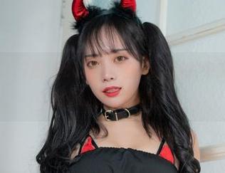 Dami(퀸다미)厨娘cos的那些年，图片中充满愉快和意外的厨房故事！