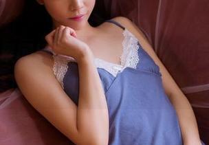 GIRLT果团网 – 甜Abby红裙的完美之作，下载后也许会让你心跳加速
