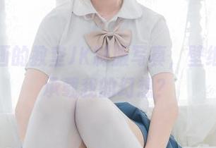 喵糖映画的教室JK制服写真，壁纸或许能承载我的幻想？