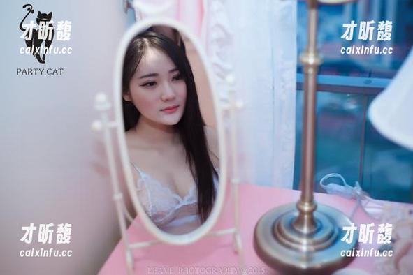 PDL潘多拉-陈雅漫 PDL潘多拉 - 陈雅漫白裙写真,精选多种风格,谁说优雅不能叛逆?