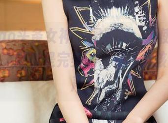 TouTiao头条女神 – 周熙妍，天使套图里所有的角度都是完美的，是不是该给点掌声？