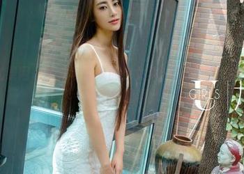 UGirls尤果网 – 唐溪若带来的少女梦：是对照片的赞美还是对现实的嘲讽？