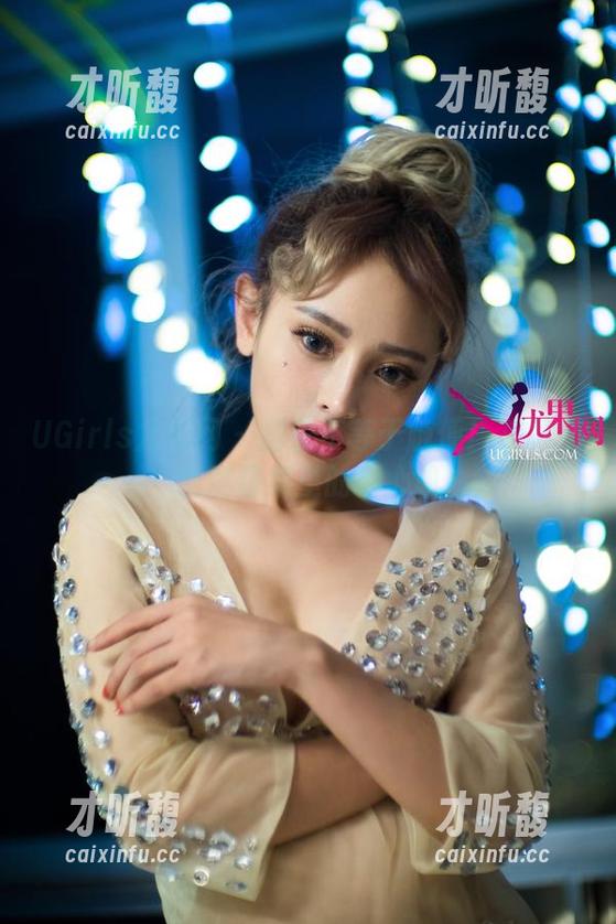 UGirls尤果网-艾霓莎 UGirls尤果网 - 居家不等于随便!艾霓莎私房图集里的小心机