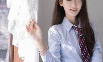 Xiuren秀人网 – Zoe柚柚学姐的最新美图，仿佛又打开了新世界的大门！