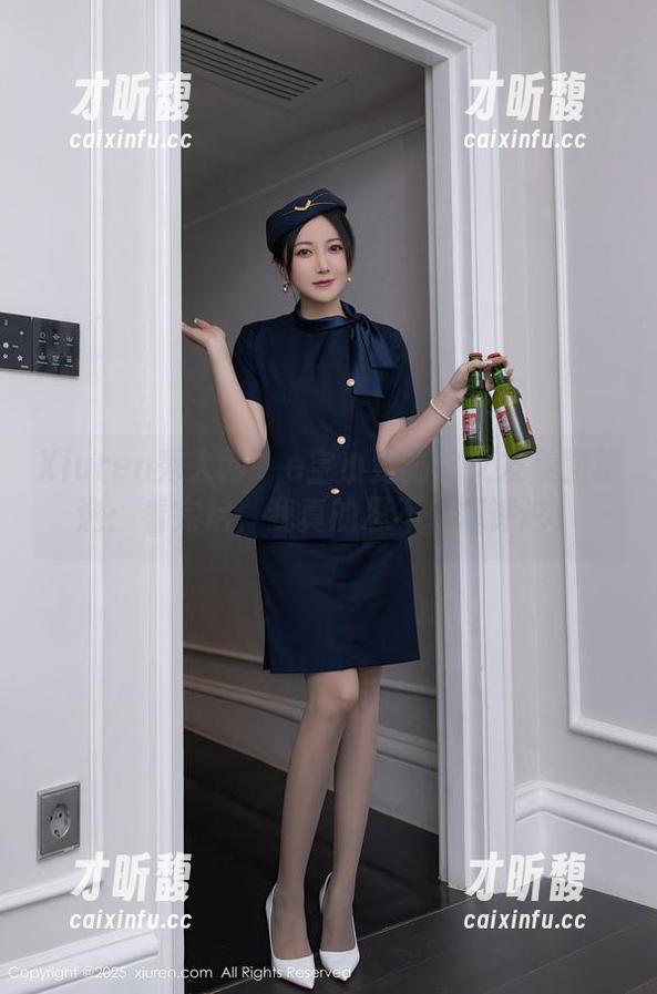 Xiuren秀人网-e宝小野猫 Xiuren秀人网 - e宝小野猫的女友美图精选:看完后,我真的忍不住想评论!