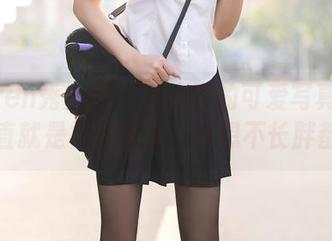 Xiuren秀人网 – 艾小青的可爱写真合集，简直就是视觉糖果，真想不长胖都难！
