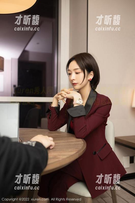 Xiuren秀人网-静颜宁 Xiuren秀人网 - 惊艳夏日,静颜宁泳装美图精选——每个人都想在海边这样放松!