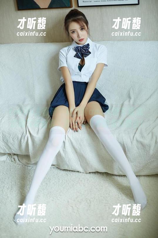 YouMi尤蜜荟-柚柚酱 YouMi尤蜜荟 - 柚柚酱and天使与魔鬼:这组写真合集,糖分与毒素的完美结合!