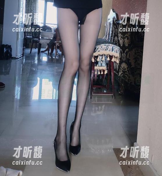 YuYu超甜丫 微密圈 - 蕾丝包围的YuYu超甜丫,合集里总有意想不到的惊喜!
