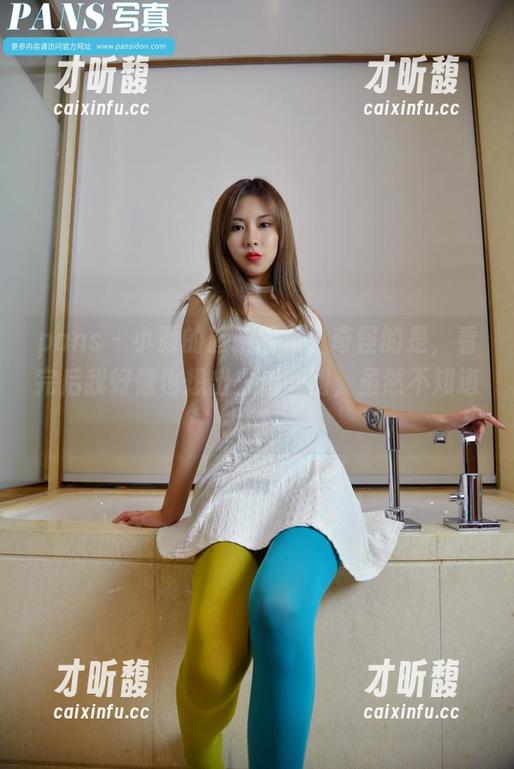 pans-小颖 pans - 小颖的旅拍图集,奇怪的是,看完后我好像也想出去走一圈,虽然不知道去哪…