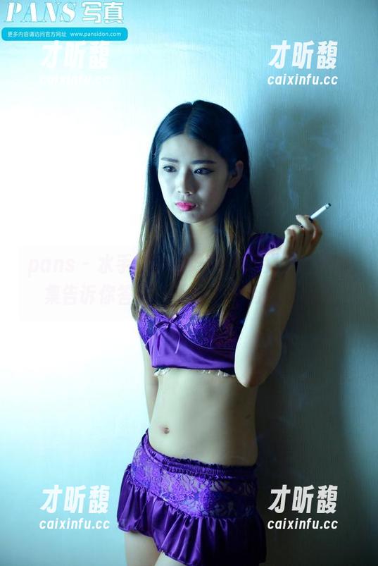 pans-雯雯 pans - 水手服到底好看不?雯雯的作品集告诉你答案,不也是个别想法而已