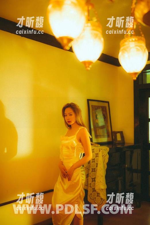 partycat轰趴猫-梦心玥 partycat轰趴猫 - 在梦心玥的‘御姐’写真图包中,找到你的‘心动’瞬间。