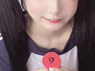 瞬间心动，佳佳酱ovo泳衣合集，眼神里的小火花！