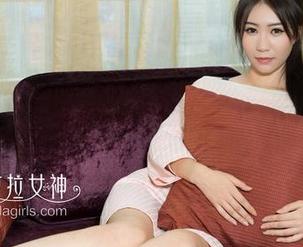 克拉女神 – 如果黑色能说话，妮子原图和图册一定在窃窃私语！