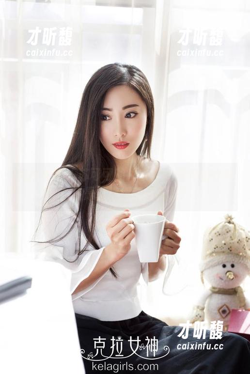 克拉女神-苏可可 克拉女神 - 苏可可的睡衣蟊一图包的疗愈,还是说被俘获的瞬间?
