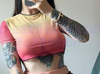 微密圈 – 在线翻开卡通百科老王的制服，不止于图片的炫目！