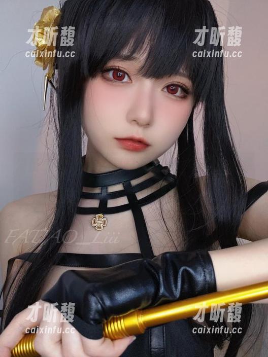 发条少女yoki的夏日写真集：原图组合拳，抵挡不住的魅力！