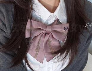 今天的修道女写真，发条少女yoki给你不一样的视角