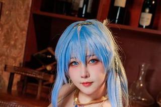 咔喵棉袜合集：穿着这些袜子的她，真让人难以专心
