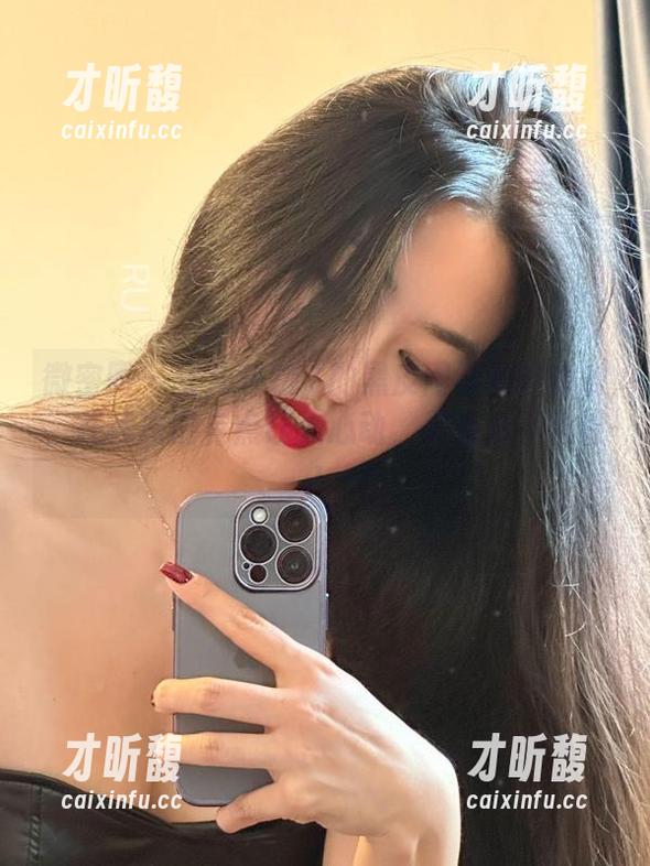 宝儿茹171 微密圈 - 宝儿茹171的黑皮网袜加连体衣,在线原图有点让人心动,又有点不敢看!