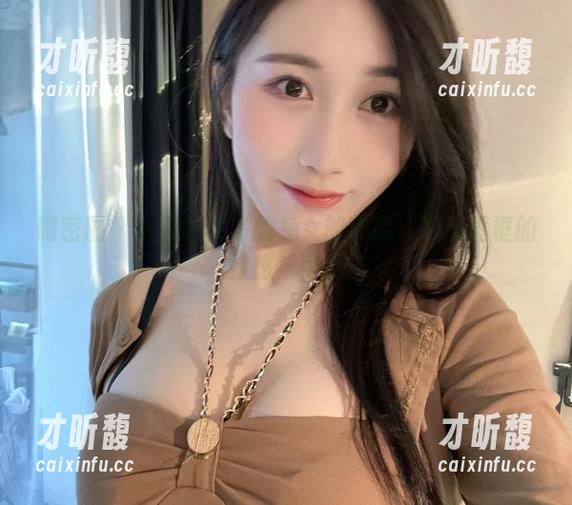小玉吃果冻 微密圈 - 小玉吃果冻的兔女郎作品:跳出框框的性感与可爱