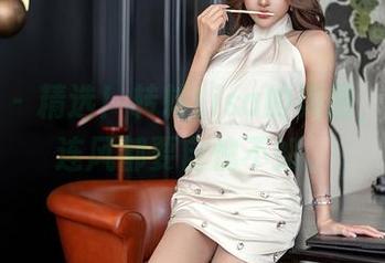 星颜社 – 精选！转转Lisa的美图，自拍时连风都要自愧不如。