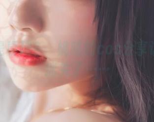 黑白才是真理？桜桃喵的cos分享让我有点迷失了……