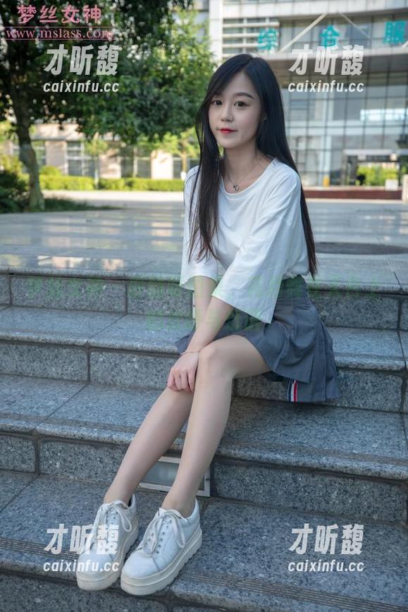 梦丝女神-花月舞 梦丝女神 - 原图呀图集,花月舞在天台上的欢呼与低语