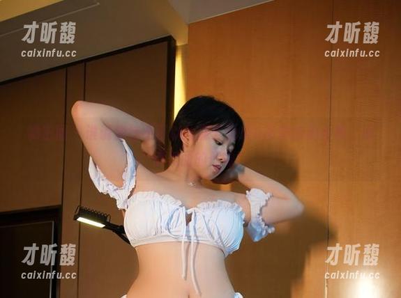 瑜瑾u 微密圈 - 谁说旅行不可以优雅?瑜瑾u高清旅拍合集,来点美丽的假象!