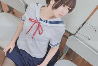 最新图集奉上！白金Saki学妹，这颜值和幽默感，真是绝了！