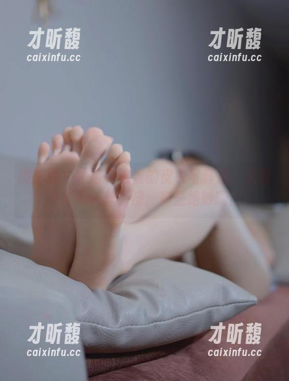 禅院熏 微密圈 - 精选禅院熏的皮衣写真集:沉稳中透着一丝调皮,真是绝妙啊!