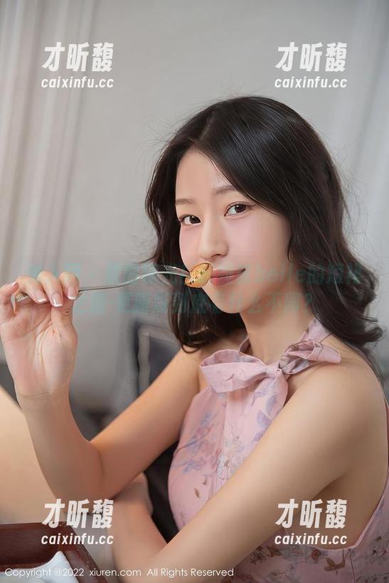 秀人网-媛媛酱belle 秀人网 - 原图曝光!媛媛酱belle的短裙之旅-更新版到底有什么不同?