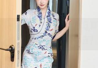 秀人网 – 小蛮腰lvy最新纯白写真：图片让我忍不住想一口咬下去！