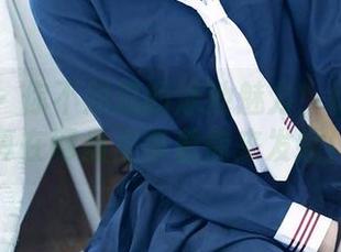 秀人网 – 你不知道的泳池魅力！徐安安写真在网盘里等着你来发掘！