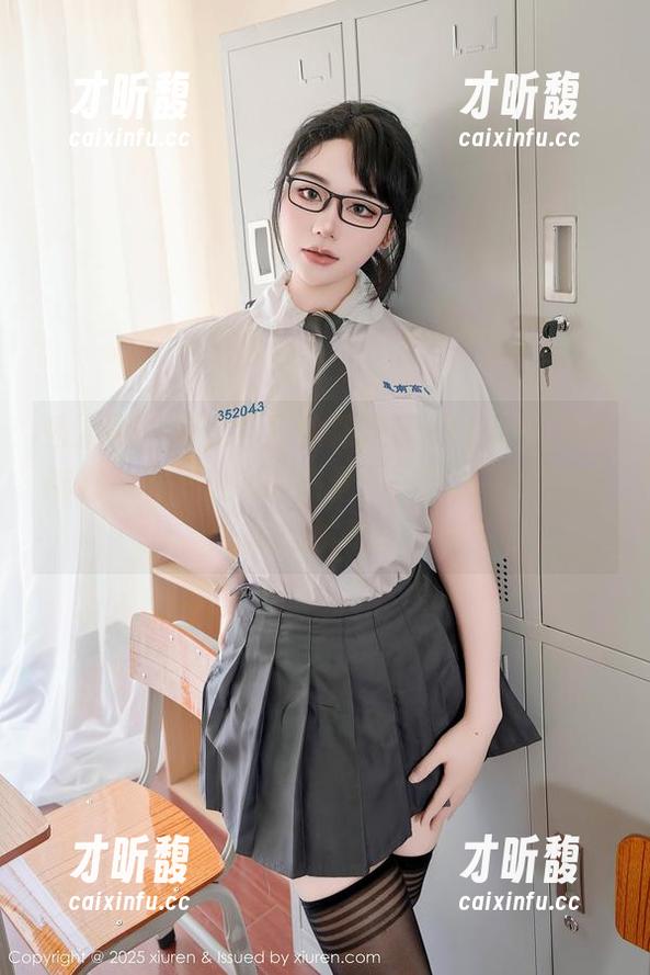 秀人网 - 每次看到徐莉芝Botty穿体操服都有种说不出来的感觉——别忘了下载这张图片哦！