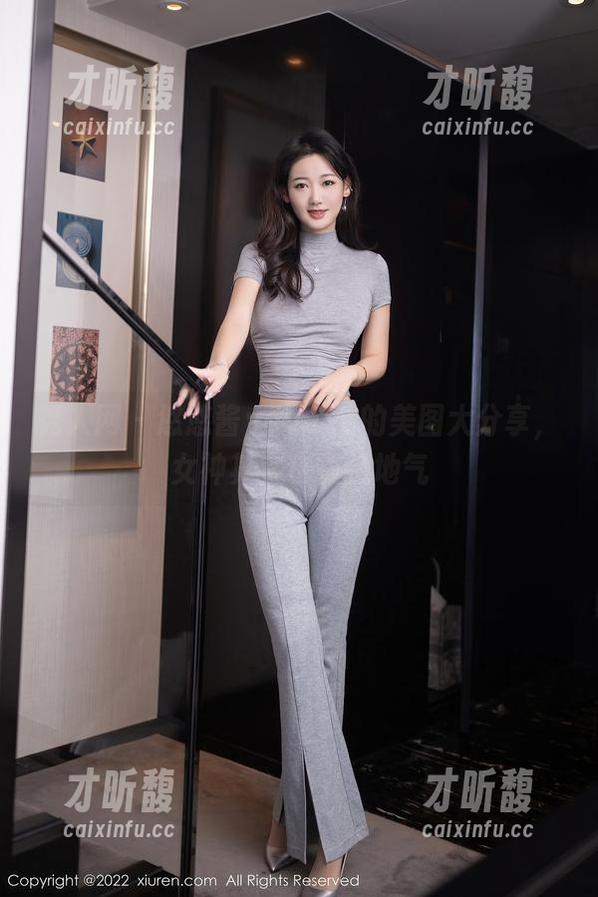 秀人网-悠悠酱yoyoyo 秀人网 - 悠悠酱yoyoyo的美图大分享,女神其实也很接地气
