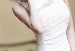 秀人网 – 一探究竟：杜花花的丝袜高清图片，真是养眼！