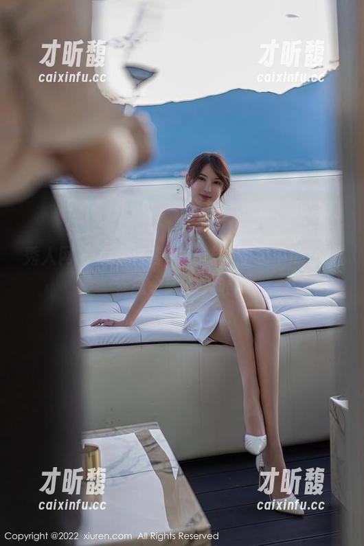 秀人网-白琮瑗 秀人网 - 观看白琮瑗妹妹,图包中的小细节总令人想入非非