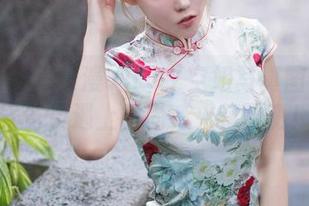 秀人网 – 陈雅漫VICKY空姐写真图包：当乘务员遇上时尚，火花四溅！