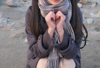 稚乖画册 – 写真风波：生煎团团的私拍小木屋日常