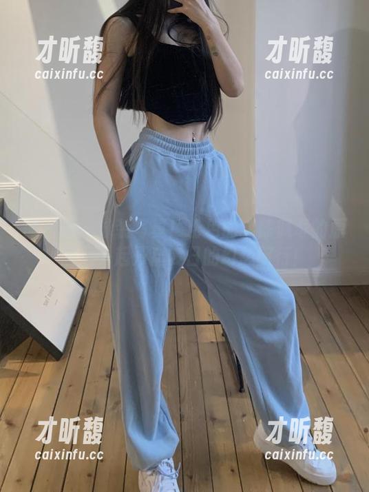 粉色的猪陈佩奇 微密圈 - 泳装写真!粉色的猪陈佩奇的原图,一起开启夏日的幻想旅行!