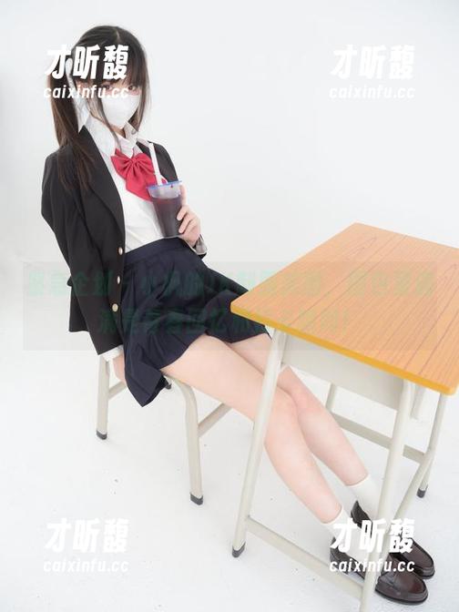 紧急企划-小枫 紧急企划 - 小枫的JK制服美图,图包里满满是青春回忆和打卡瞬间!