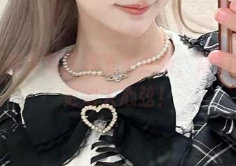 紫氯氯修女写真集发布更新，背后的故事更勾人心弦！