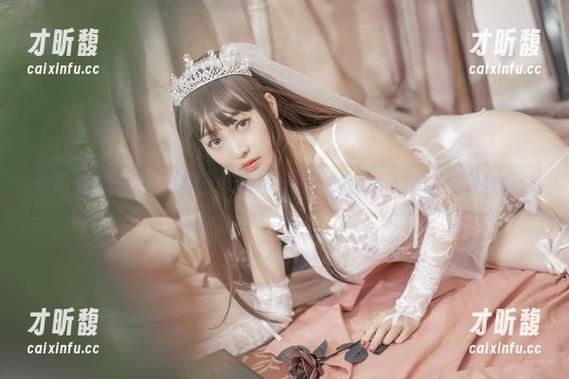 脱尾巴Mizuki 这组最新套图!脱尾巴Mizuki的天使魅力,好像在盯着我哦…