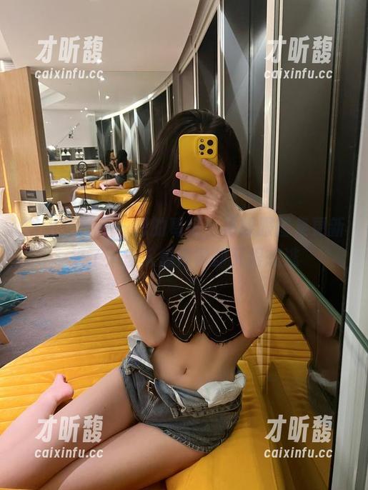 葛征 微密圈 - 不一样的葛征,体操服图集更新来了:让人想停留却又很想逃