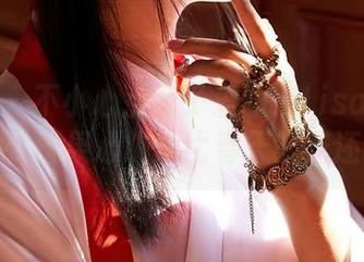 蜜桃社 – 不小心点开了爱丽莎Lisa的妹妹资源，结果心跳得比春天的花还快！