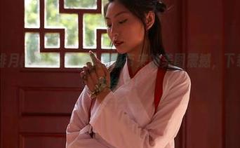 蜜桃社 – 绯月樱-Cherry体操服带来的美图震撼，下载不下载？纠结了！