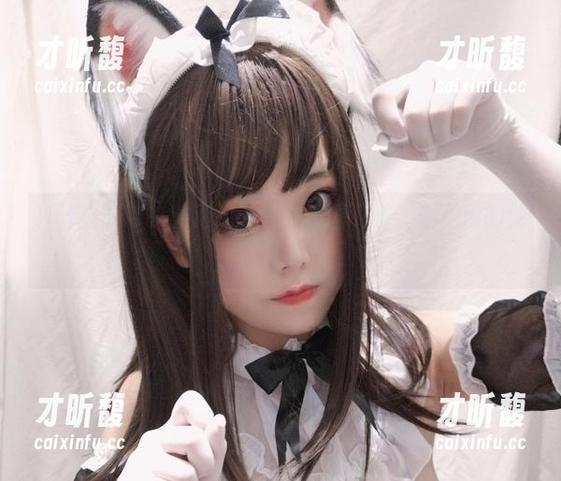 蜜汁猫裘 蜜汁猫裘带来的海边时光,套图下载,感受她的独特魅力!