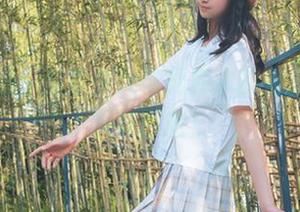 图包精选：西瓜少女与死库水的有趣碰撞，水花四溅！